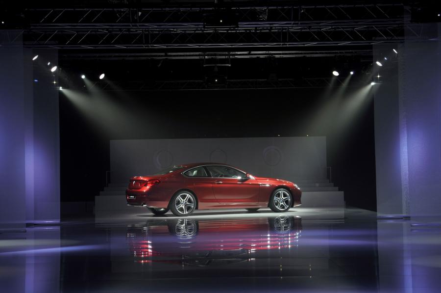  BMW 640i Coupe 2011 года  (фото 16 из 100)
